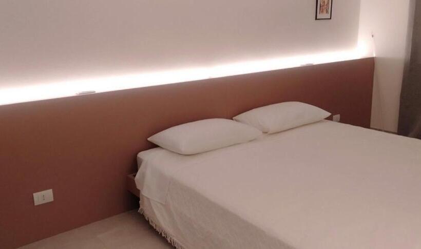 Номер Стандарт Вид на Сад, A Casa Mia B&b