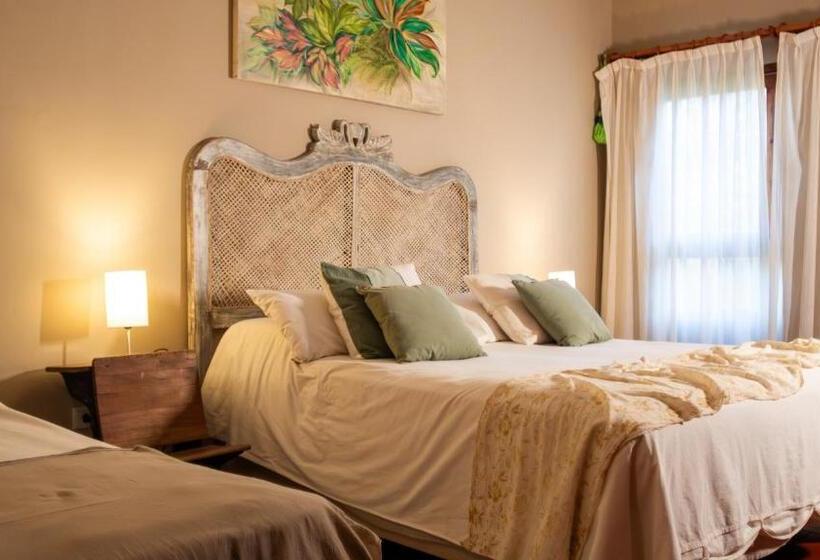 스탠다드 트리플 룸, La Pedrera Hotel Boutique, Raco