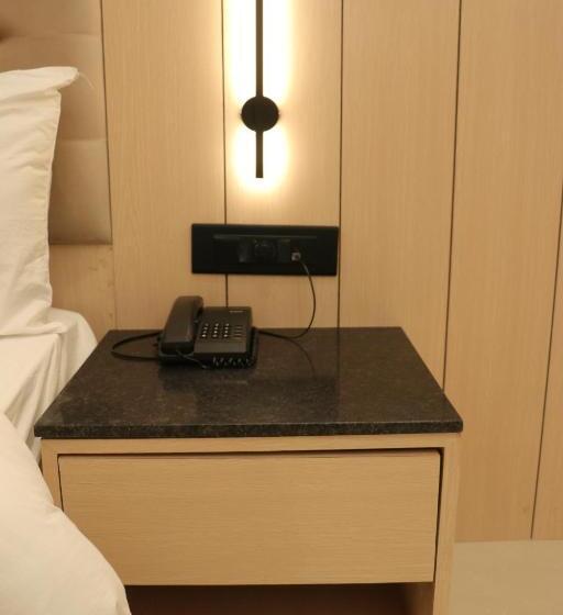 Номер Deluxe, Crown Park Luxury