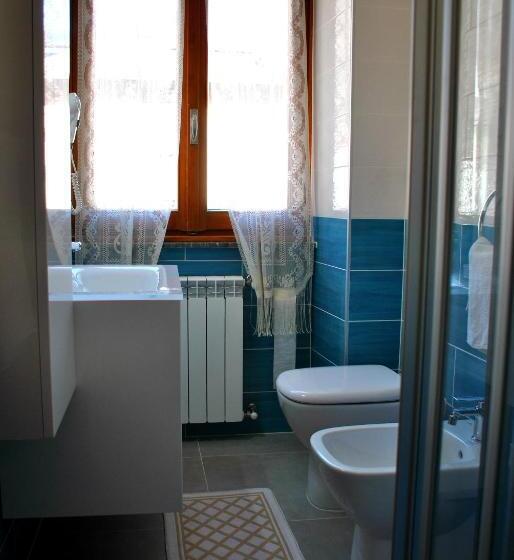 Четырехместный Номер Стандарт с Балконом, Albergo Motel Dosdè B&b