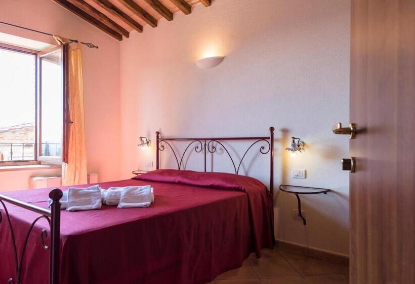 Четырехместный Номер Стандарт, Bed & Breakfast Suvereto