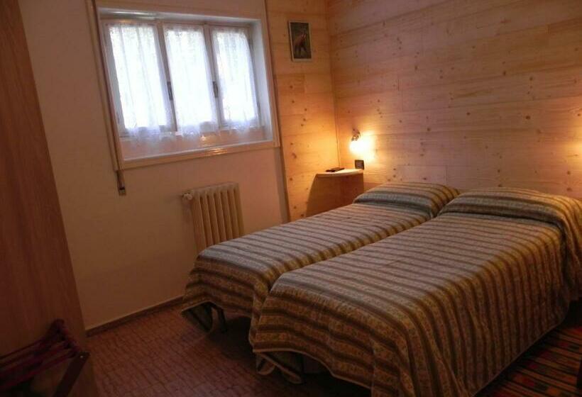 スタンダードルーム, Albergo Cioccarelli