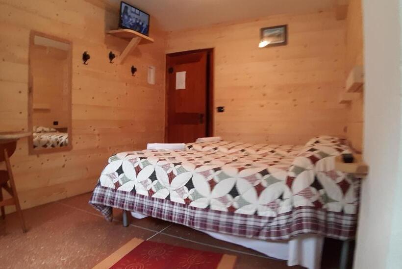 スタンダード４人部屋, Albergo Cioccarelli