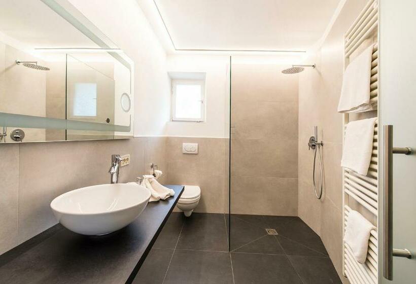 带1个卧室的带阳台的公寓, Appartements Graf Hartwig