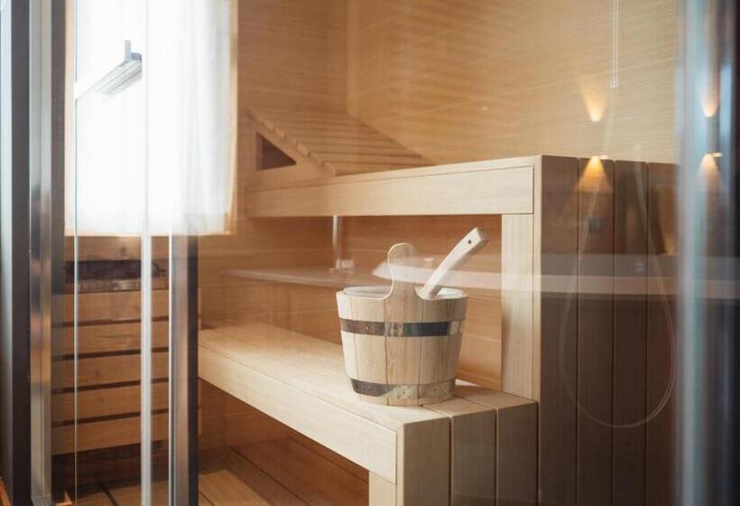 سوئیت با وان آب گرم, Fiori Dolomites Experience