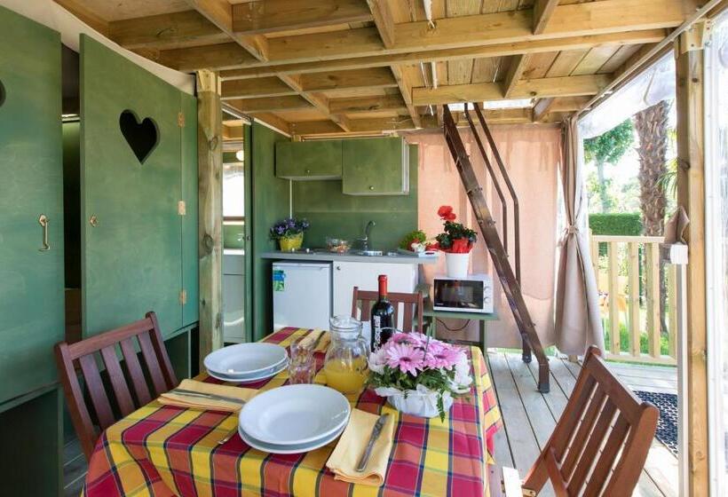 Standard Tent, Ca' Pasquali Village
