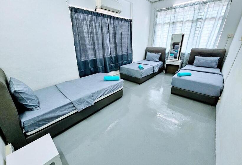 Трехместный Номер Стандарт Совместная Ванная, Panchor 6 Hostel