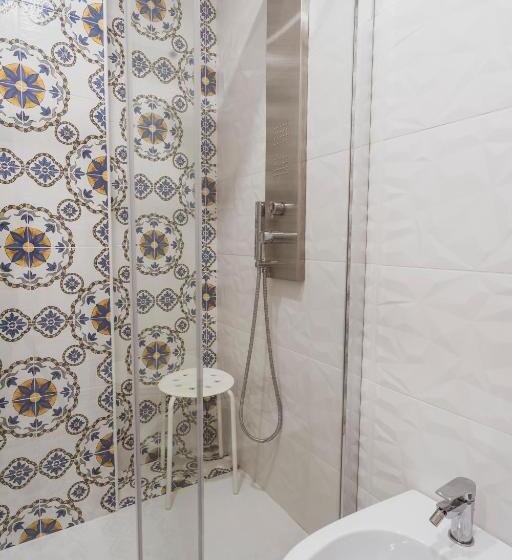 اتاق استاندارد, Previterooms
