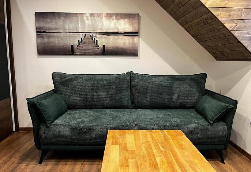 스위트, Apartmány Vlachovice