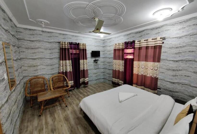 Номер Deluxe, Sheesha Residency , Srinagar