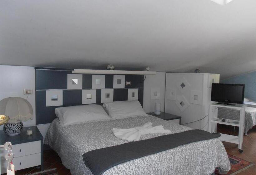 Четырехместный Номер Стандарт, B&b Amici Miei