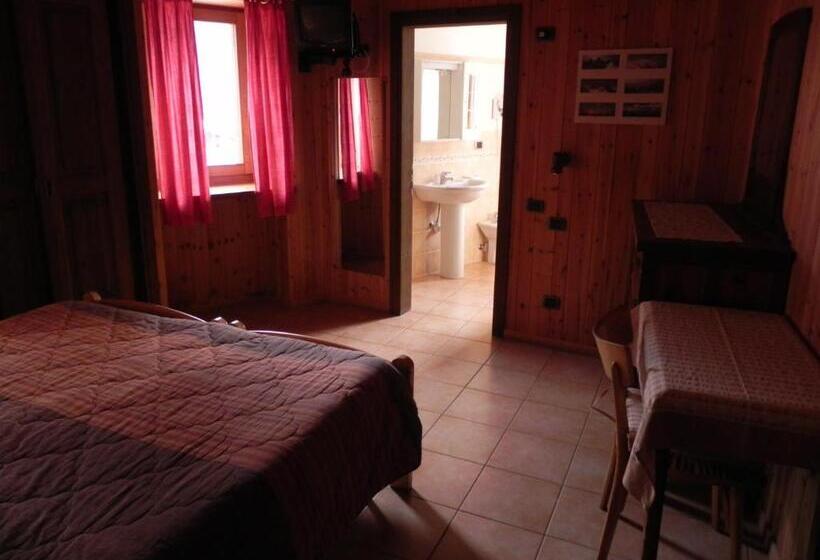 Номер Стандарт Трехместный, Le Vieux Rascard Chambres D Hotes