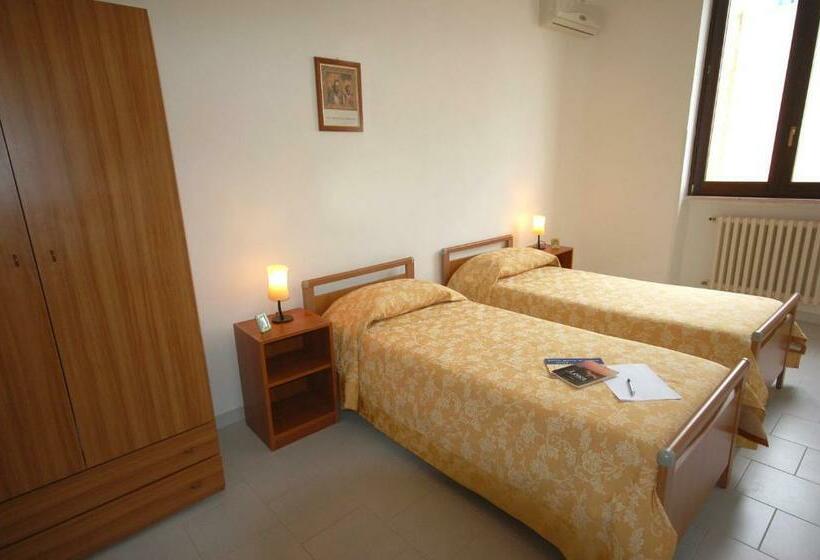 Номер Стандарт, Albergo Del Santuario