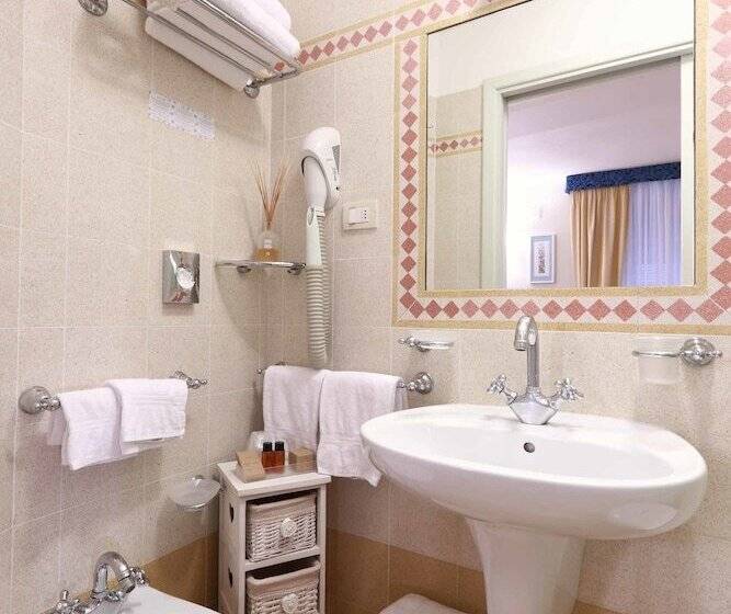 Номер Стандарт, Locanda Il Maestrale