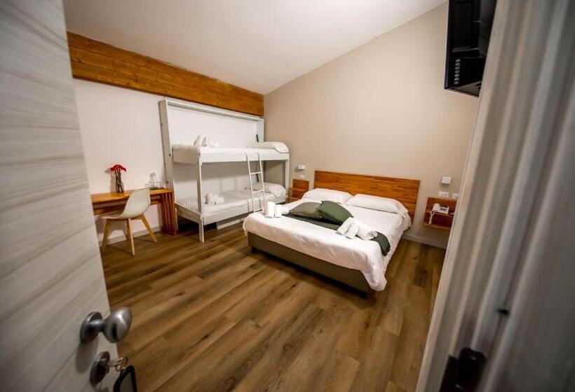 Четырехместный Номер Стандарт, Parco Hotel Granaro
