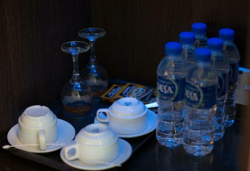 スタンダードトリプルルーム, Akar Beach Resort