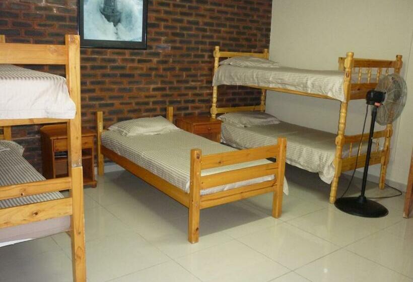 Кровать в Общей Комнате, Ballito Backpackers