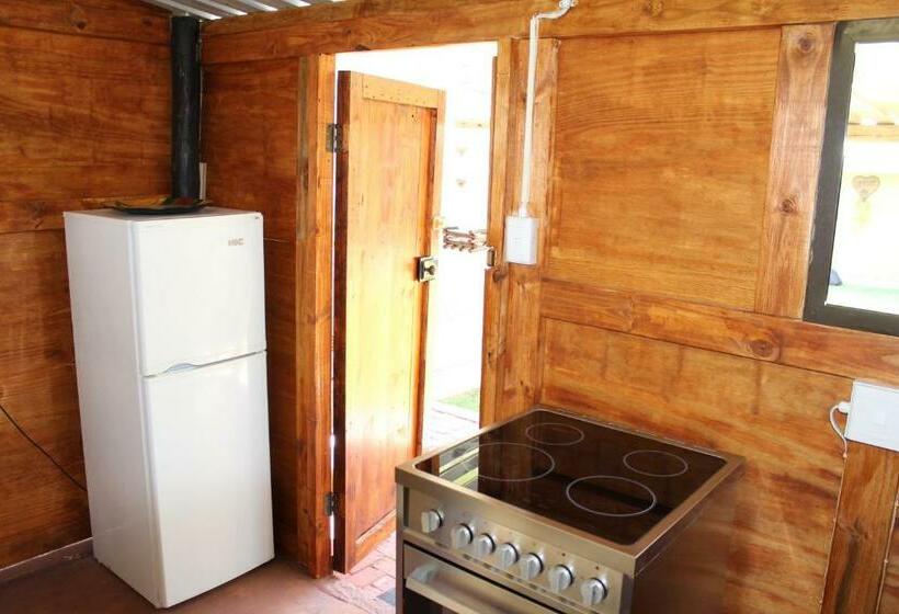 Семейный Номер, Die Suidwester Gastehuis