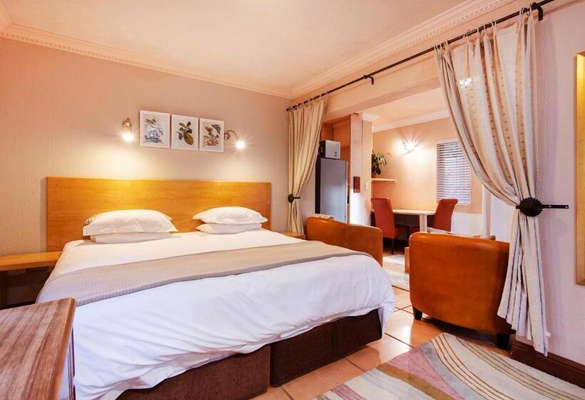 스탠다드 룸 킹사이즈 침대, Waterkloof Apartments