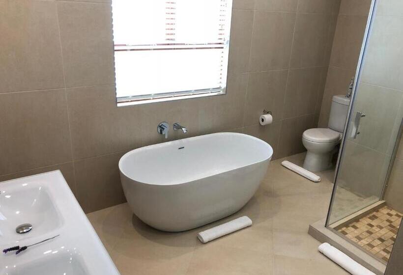 Люкс Кровать Кинг, Lavandula Manor Self Catering
