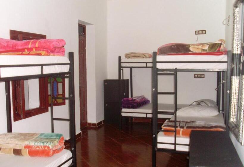 Lit en Chambre Commune, The Medina Hostel