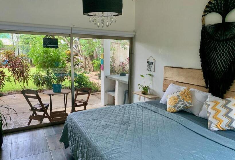 Deluxe Suite met Kingsize Bed, Ecoplaneta By Casa Borush