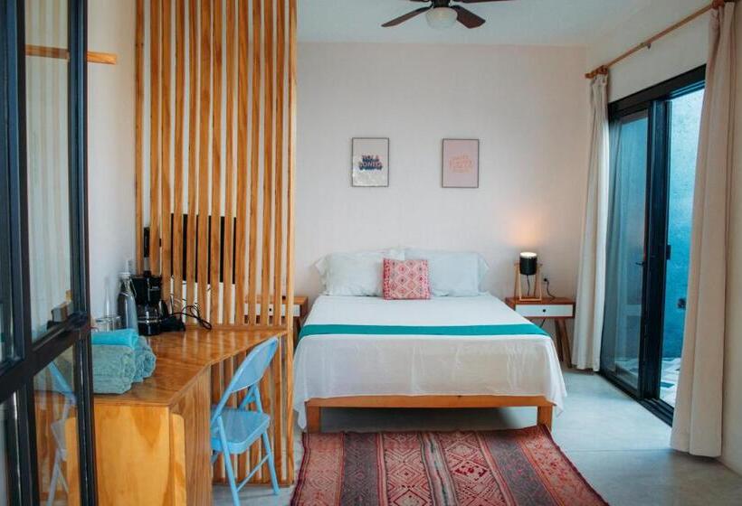 Полулюкс, Azul Cielo Hostel