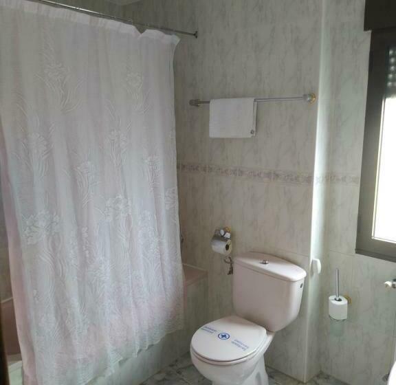 Семейный Номер, Hostal Arribes Del Duero