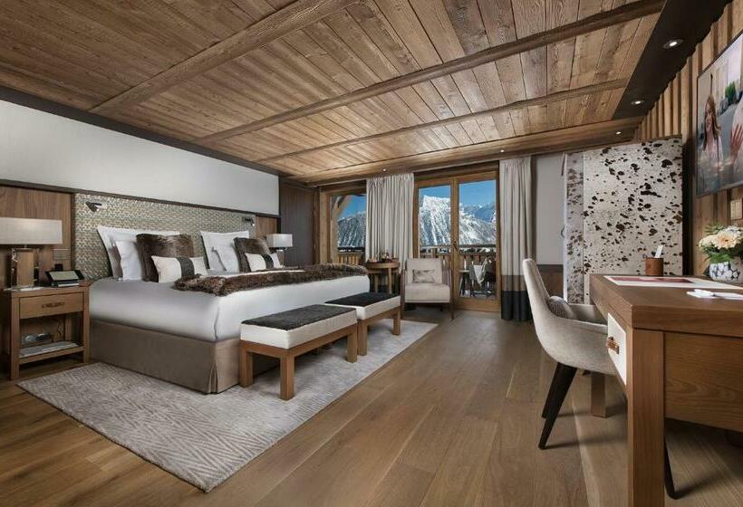 디럭스 룸, Hôtel Barrière Les Neiges Courchevel