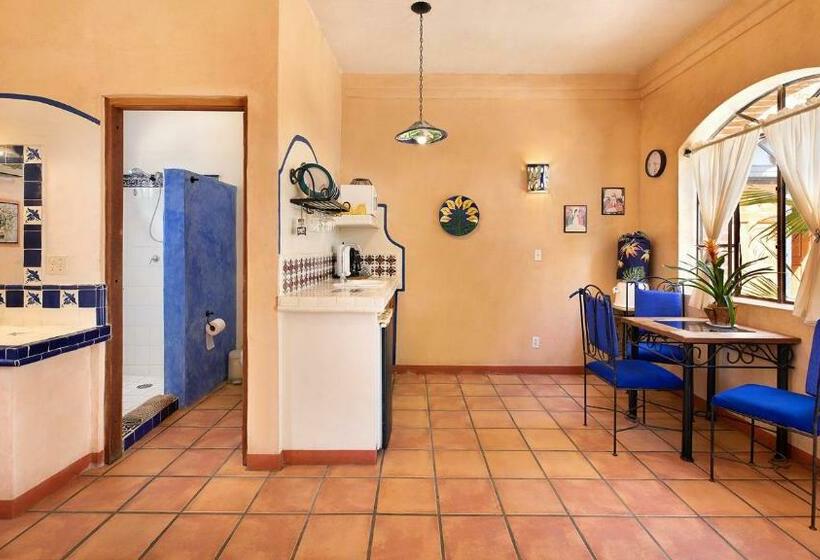 标准工作室, Posada Del Molino