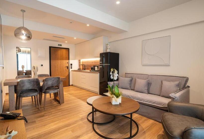 Апартаменты Deluxe 1 Спальня, Volos Inn