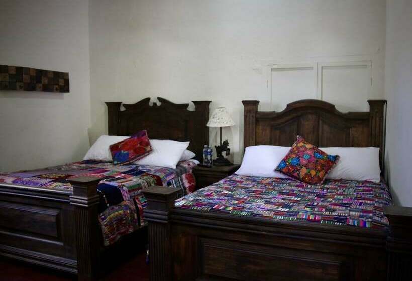 اتاق استاندارد, Hostal Antigüeño