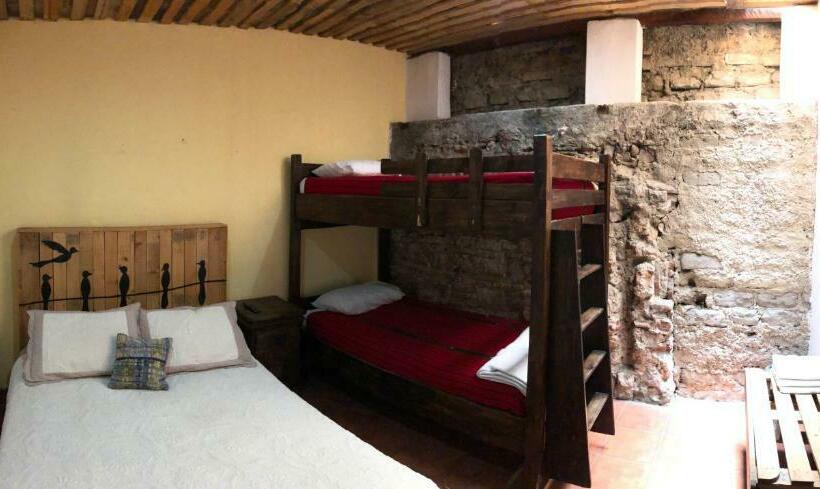اتاق استاندارد با سرویس بهداشتی مشترک, Hostal Antigüeño