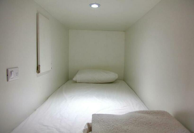 تختخواب در اتاق مشترک, Hostal Antigüeño