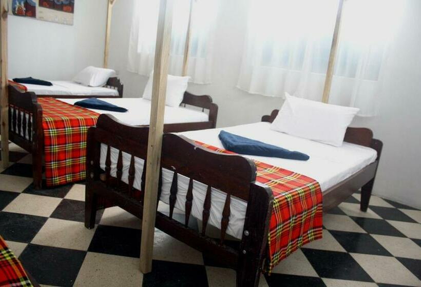 공동 객실, Kimte Beach Lodge