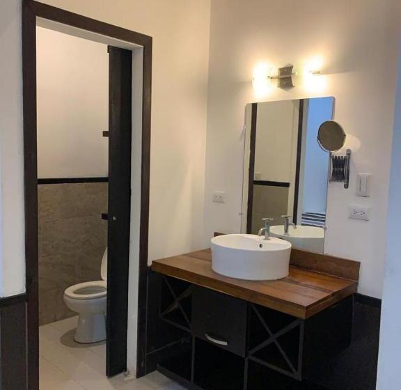Habitación Deluxe, Celebertti