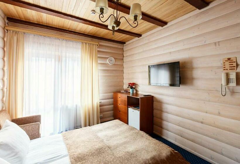 غرفة قياسية مزوَّدة بشُرفة, Korona Hotel&spa