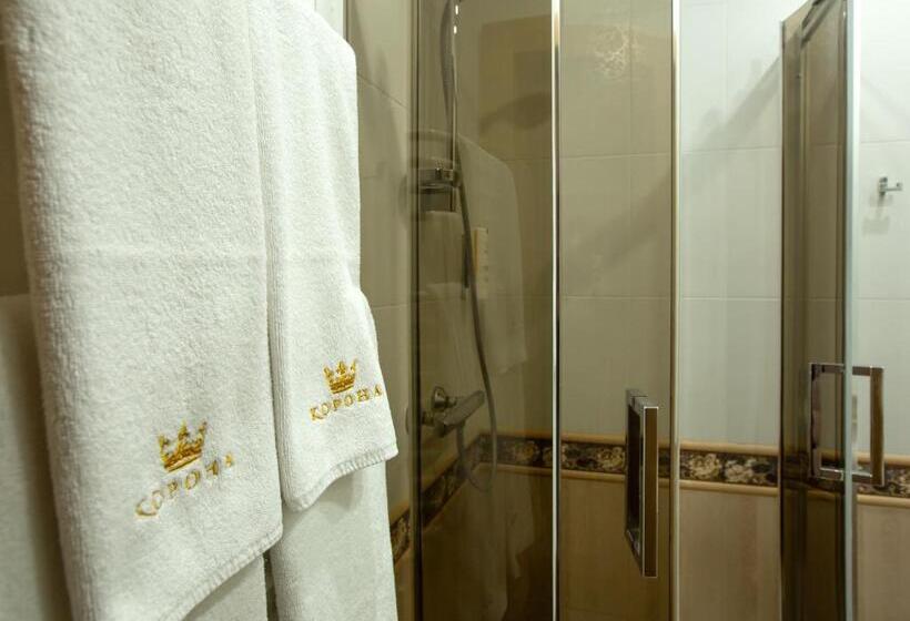 수피리어 트리플 룸, Korona Hotel&spa