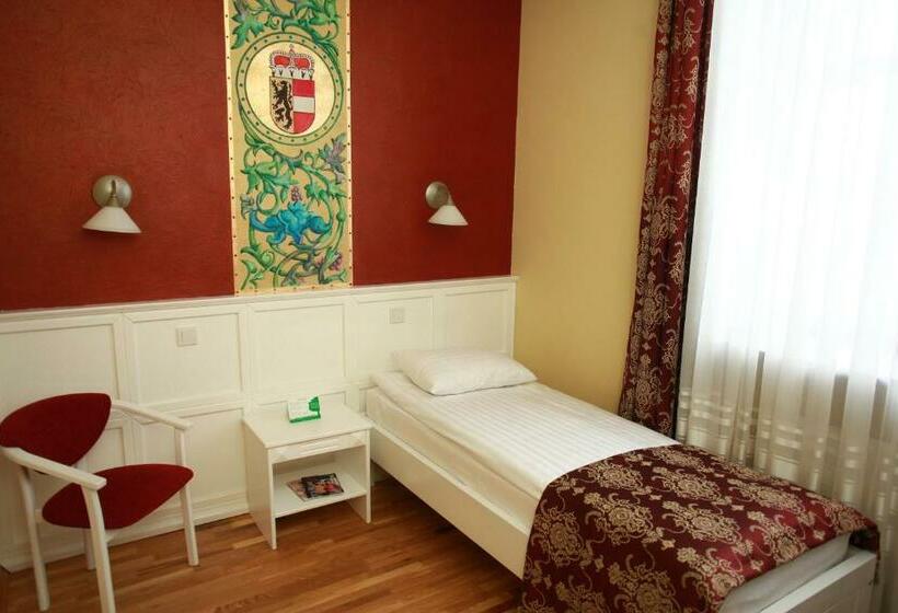 غرفة قياسية فردية, Fontush Boutique