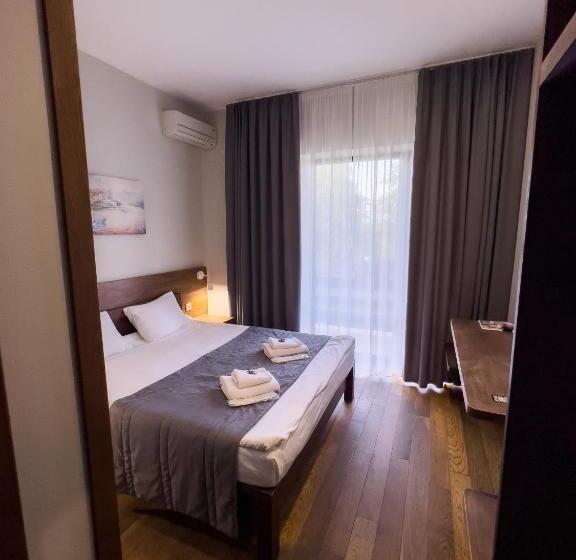 스탠다드 룸, Nebos Hotel & Restaurant