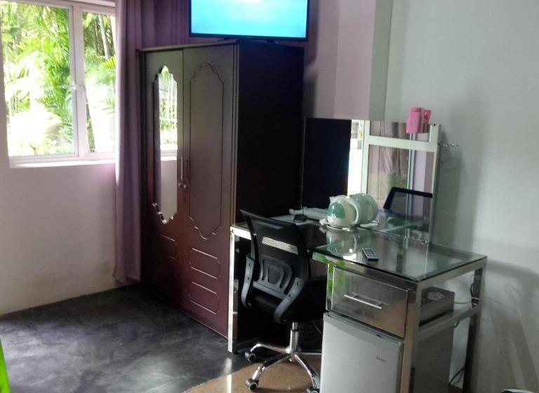 标准间, Palms Villa