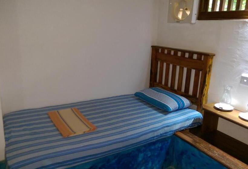 Семейный Номер Вид на Сад, Green Hill Cottage