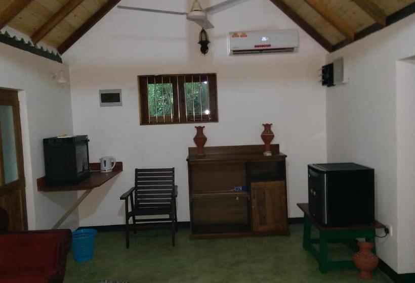 Семейный Номер Вид на Сад, Green Hill Cottage