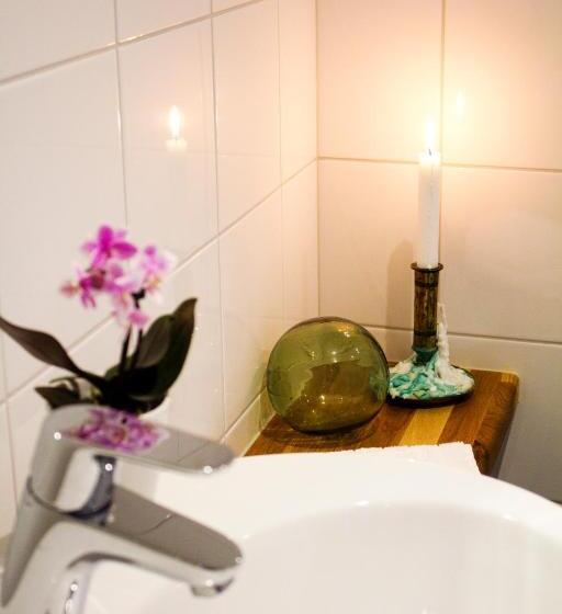 Дом 3 Спальни, Everts Sjöbods Bed & Breakfast