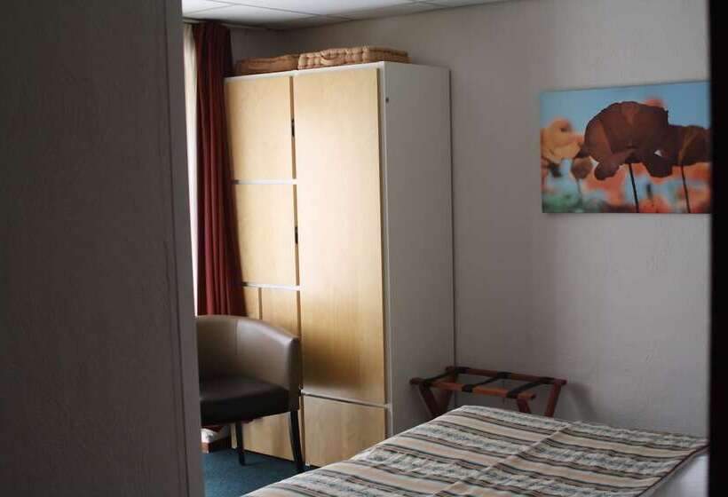 اتاق استاندارد, Zee En Duin