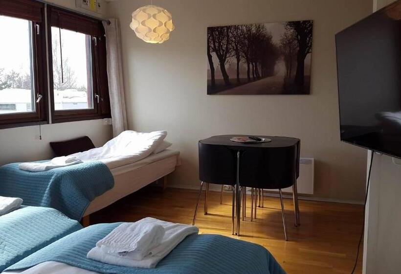 스탠다드 트리플 룸, Sandmoen Bed & Breakfast, Free Parking