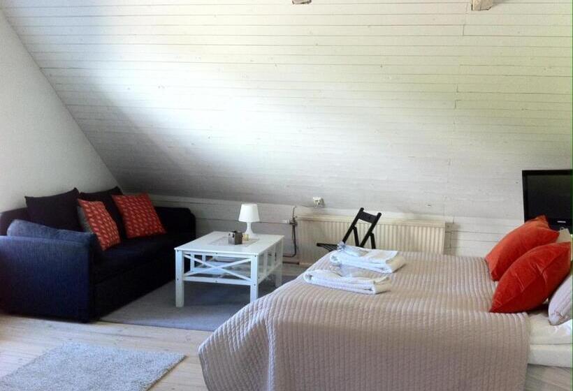 Апартаменты 1 Спальня Вид на Сад, Svabesholms Kungsgårds B&b Och Pensionat Stenshuvud