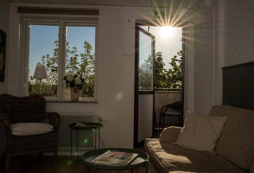 Семейный Номер Совместный Санузел, Svabesholms Kungsgårds B&b Och Pensionat Stenshuvud