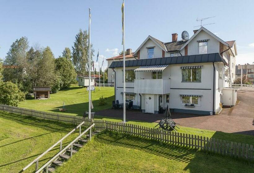 Номер Стандарт, L Strandvillan B&b