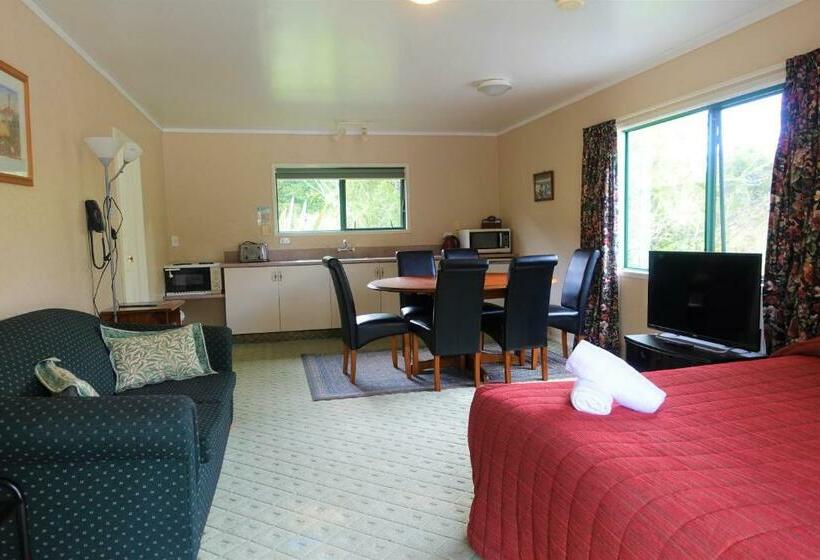 Семейные Апартаменты, Kiwi Park Motels